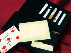 ルポール・ウォレット